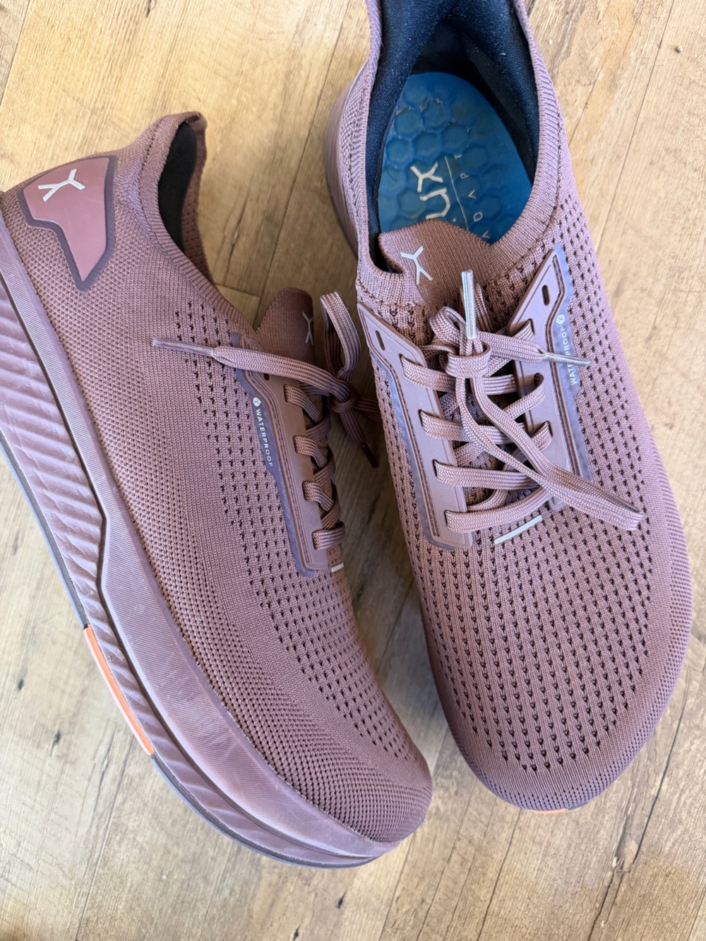 Flux Footwear Adapt Waterproof Runner Sneakers | Cocoa